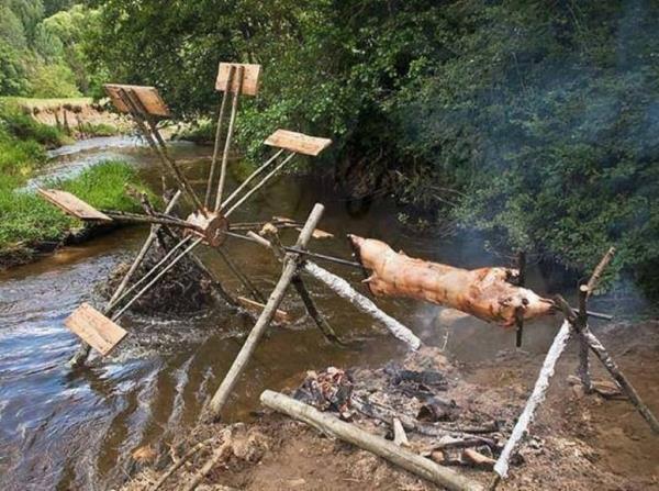 Redneck Inventions Spit Grill
