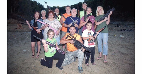 Funny Redneck Pictures Family Portrait